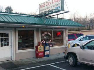 Bluff City Diner