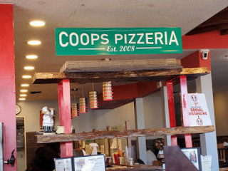 Coop's Pizzeria In Sal