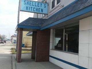 Shelley's Kitchen In Wyom