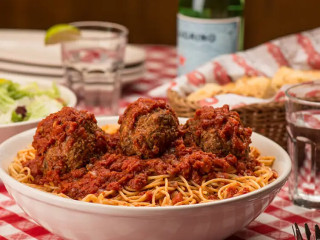 Buca Di Beppo Italian