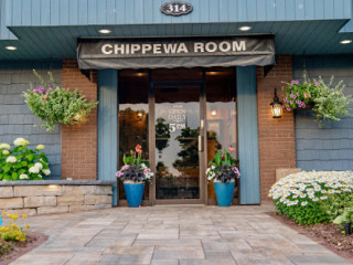 Chippewa Room In Mack