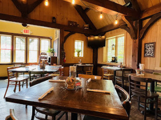 Woodfire Kitchen Phone Number, Reservations, Reviews