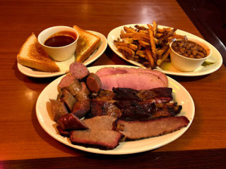 Smokehouse Bbq In L