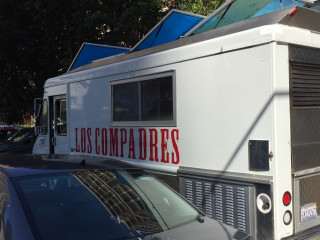 Los Compadres Taqueria