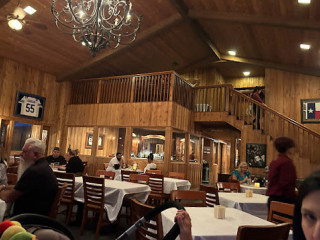 Four Winds Steakhouse