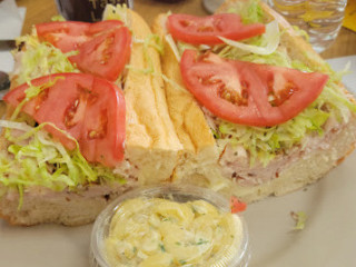 Donna's Deli In Pla