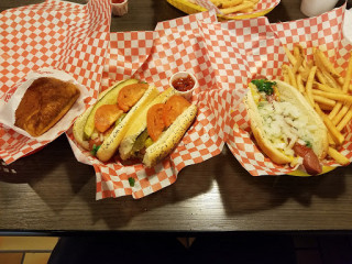 Skips Chicago Dogs