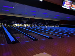 Amf Mcray Plaza Lanes