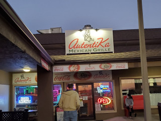 Autentika Mexican Grille