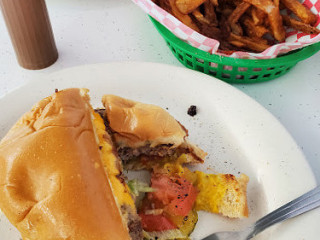 Ron's Hamburgers Chili