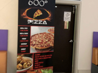 600 Degrees Pizza