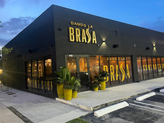 Dando La Brasa In Brickell (miami)