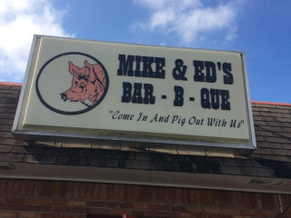 Mike Ed's -b-q