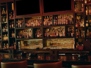 Empire Social Lounge (brickell Location)