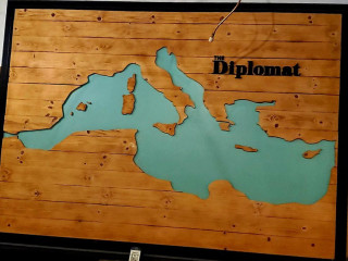 The Diplomat Eatery And Tavern