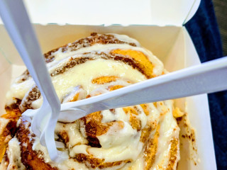 Cinnabon