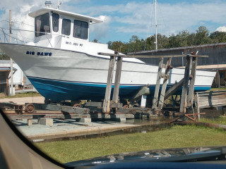 Lynn Brother's Seafood Marina