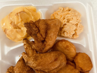 Huffman's Fish N Chick