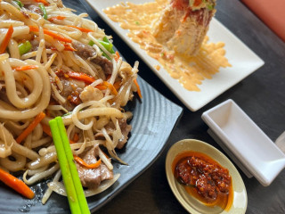 Kaya Sushi Noodle House