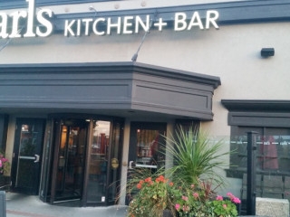 Earls Kitchen + Bar - Barlow Trail - Calgary