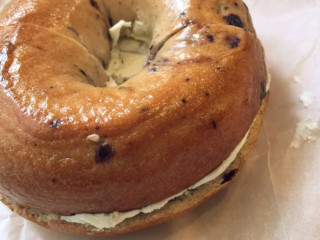 Bruegger's Bagel Bakery