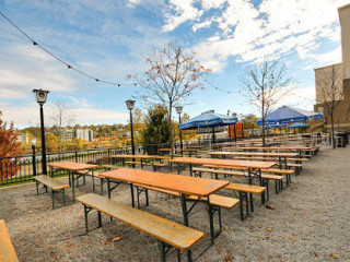 Hofbräuhaus Pittsburgh