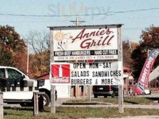 Annie's Grill