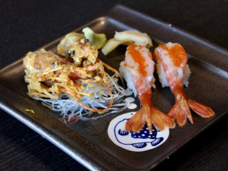 Akizu Sushi Bar Grill