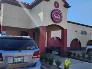 Ted's Cafe Escondido