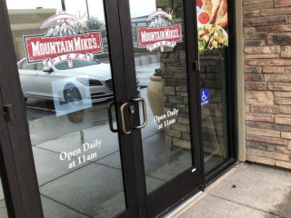 Mountain Mike's Pizza