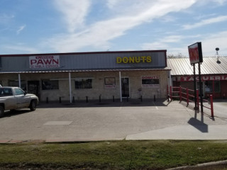 Pam's Donuts