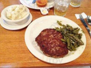 Cracker Barrel Old Country Store