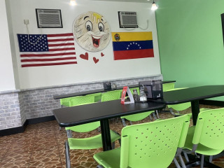 Chamo's Arepa House