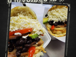 Pizza Market Arepas