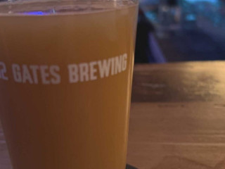 12 Gates Brewing Company