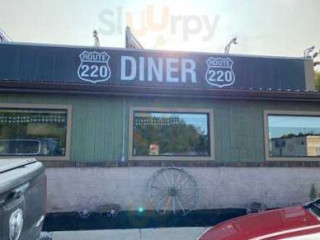 Route 220 Diner