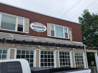 Tastee Sub Shop Lawrenceville