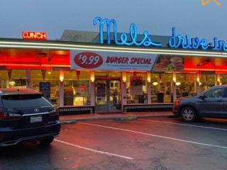 Mel's Drive-in