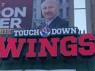 Touchdown Wings