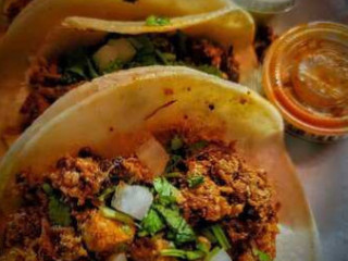 Huicho's Tacos