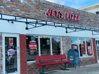 Jet's Pizza