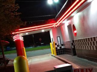 Checkers Drive-in