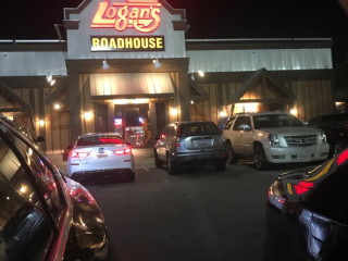 Logan's Roadhouse