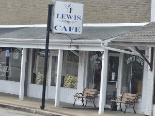 Lewis Cafe