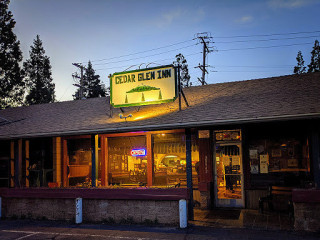 Cedar Glen Inn