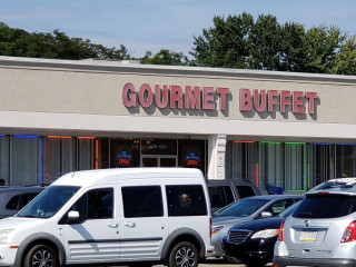 Gourmet Buffet