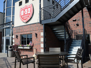 B-52 Burgers Brew Inver Grove Heights