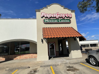 Papagayo's