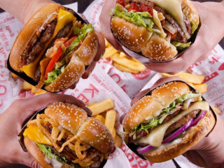 Red Robin Gourmet Burgers And Brews