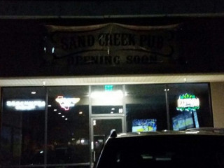 Sand Creek Pub